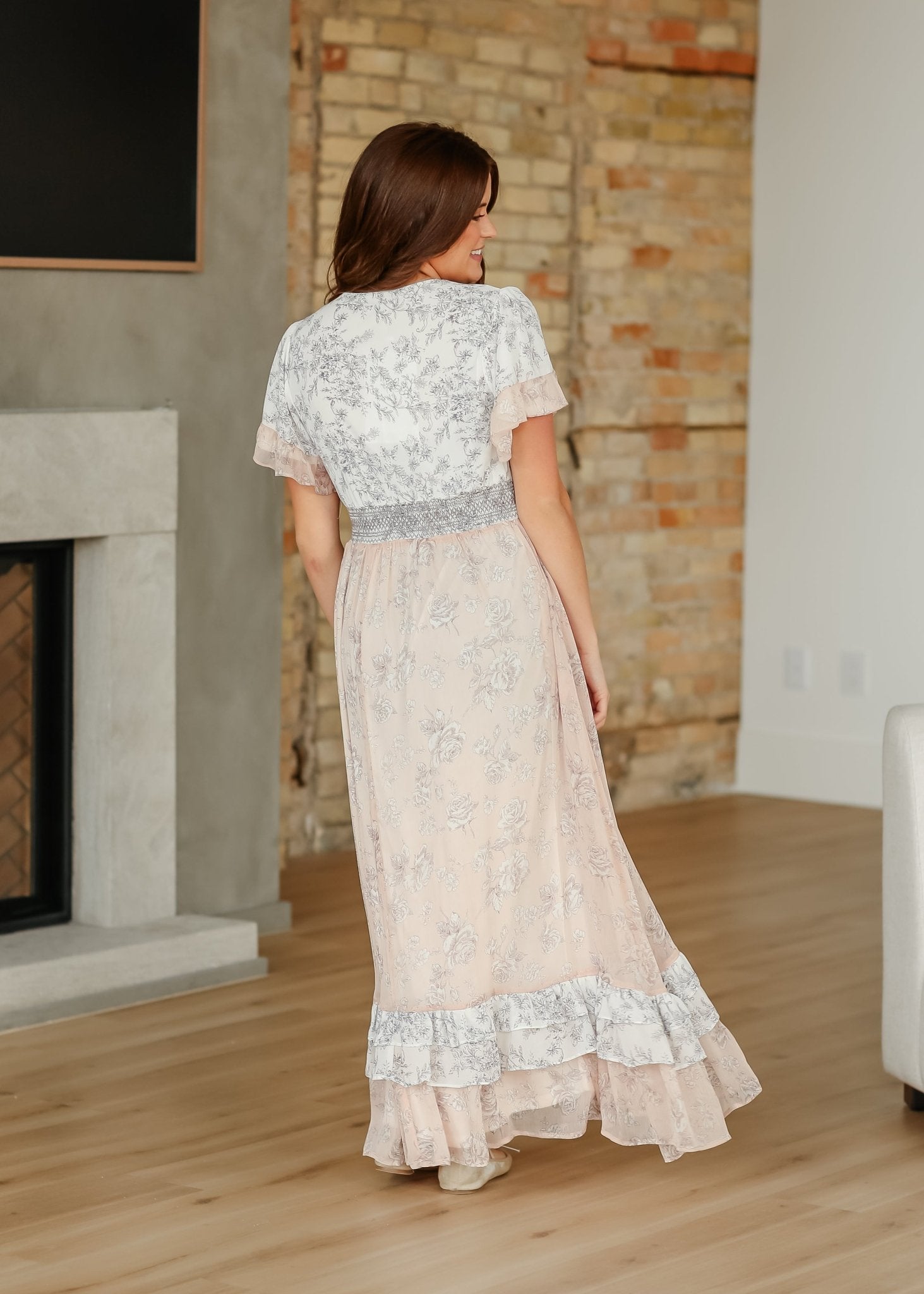 Estelle Floral Maxi Dress – Pink Ruffle Sleeve & Smocked Waist - Triniskies
