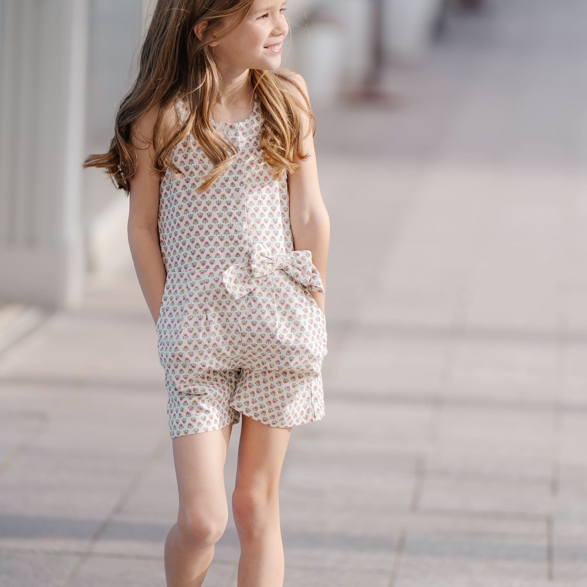 Girls Button Front Halter Romper – Organic Cotton Linen Blend with Bow & Pockets - Triniskies