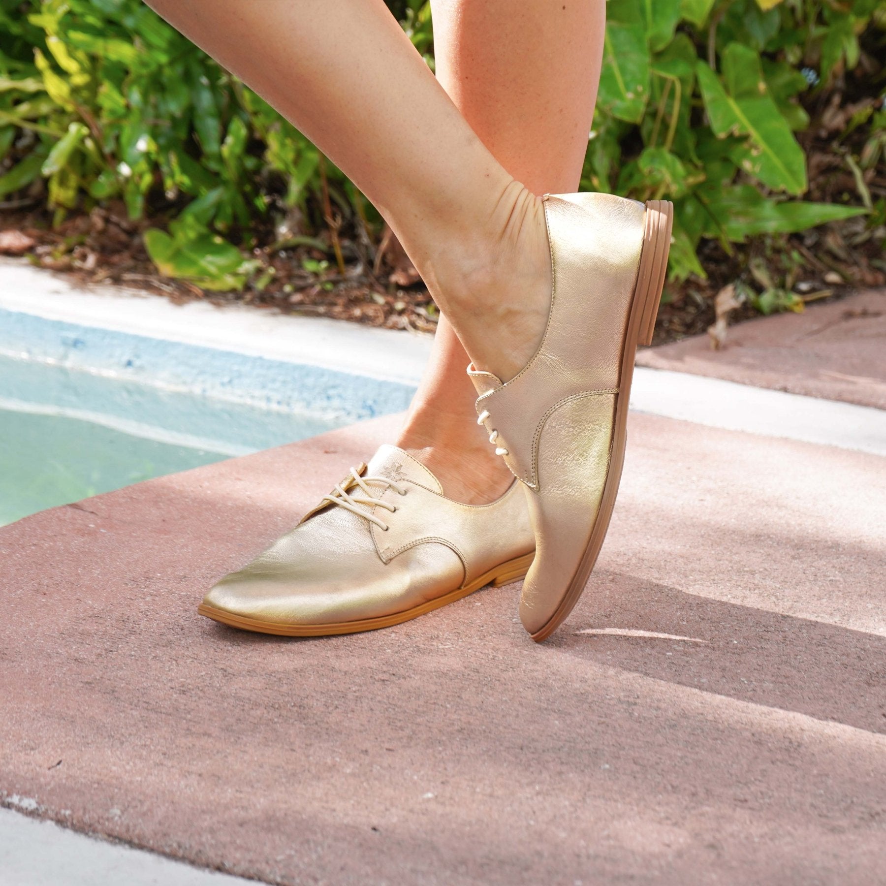 Golden Nectar Oxford Shoes - Womads Metallic Gold Leather Flats - Triniskies