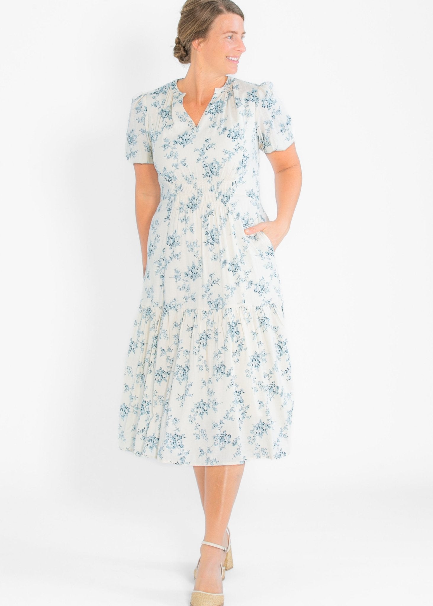 Katrina Floral Maxi Dress – Women’s Blue Floral Smocked Waist Maxi with Pockets - Triniskies