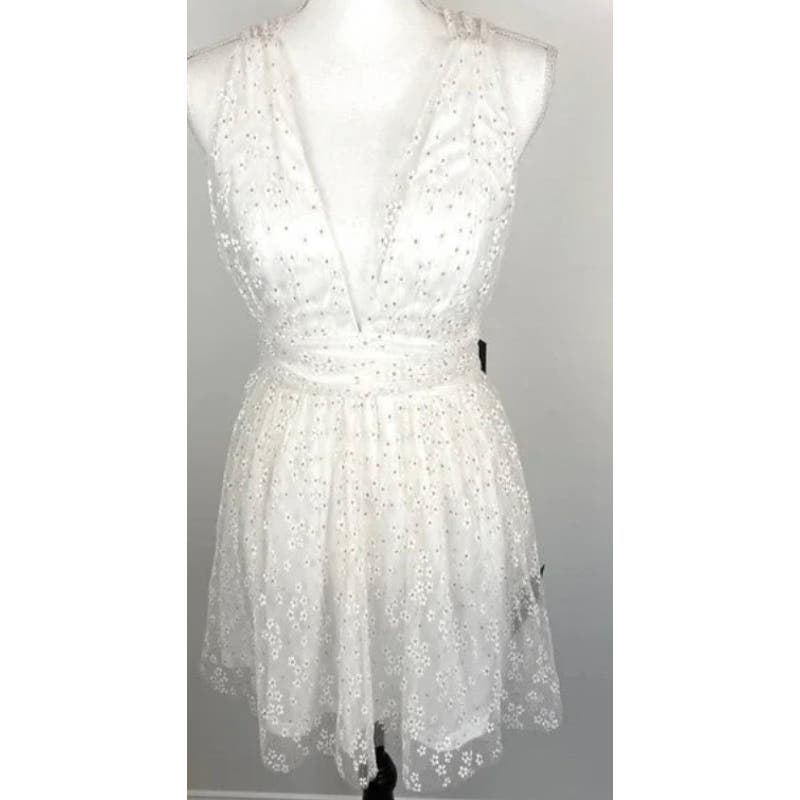 Lulus Daisy Floral Tulle Twist Back Skater Mini Dress White* Size Small WD29 - Triniskies