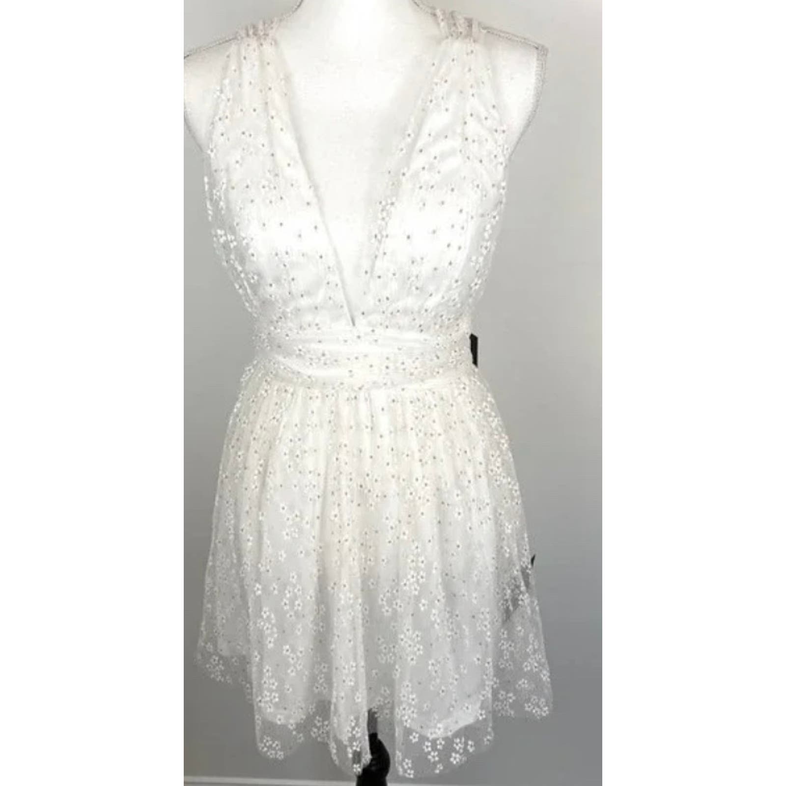 Lulus Daisy Floral Tulle Twist Back Skater Mini Dress White Size XS WD28 - Triniskies