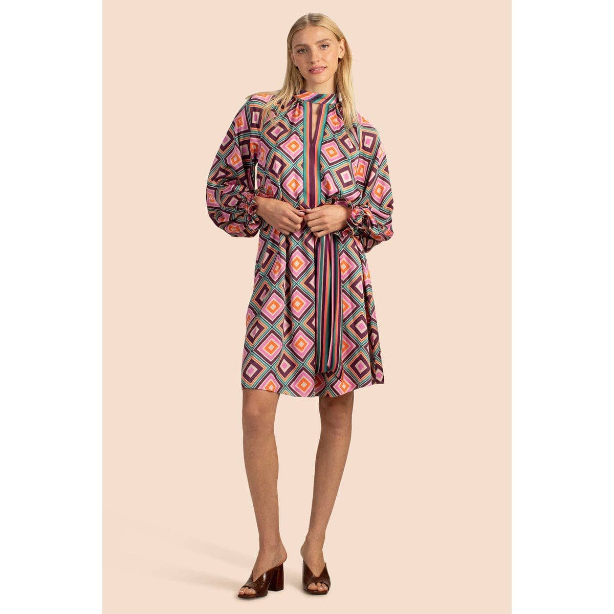 Trina Turk Sunburst Dress - Drapery Shirtdress Size XS * W1317 - Triniskies