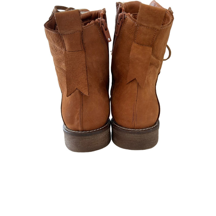 Bueno Teddy Tobacco Nubuck Boots - Rugged and Cozy Footwear EU 41 U.S. 10.5