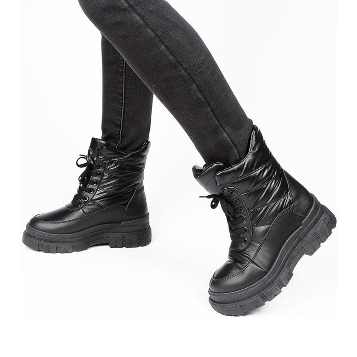 Stylish Waterproof Winter Boots for Women – Comfort Meets Functionality!