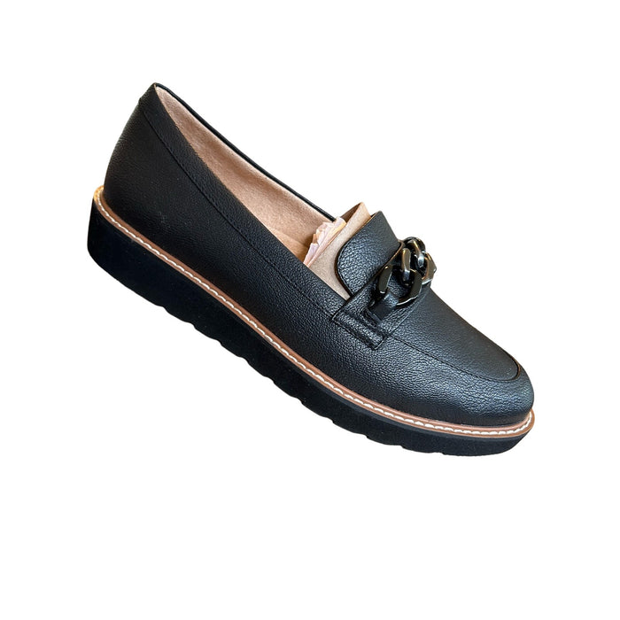 Naturalizer Women’s Emmal Loafer: Slip-On Comfort with Lug Sole, SZ 9, MSRP $100