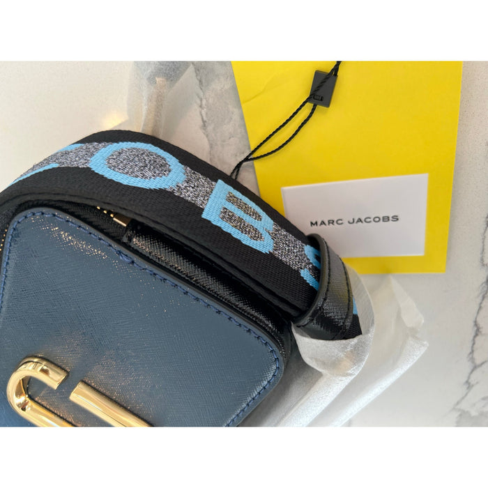 Marc Jacobs The Snapshot Bag – Iconic Compact Crossbody Purse!