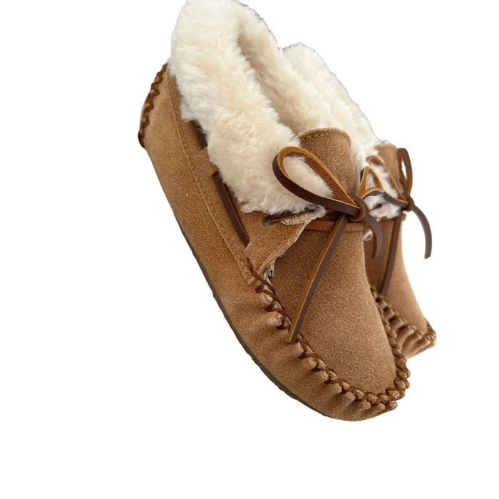 Minnetonka Charley Bootie for Kids – Cozy Suede Comfort SZ 1 M Kids Shoes