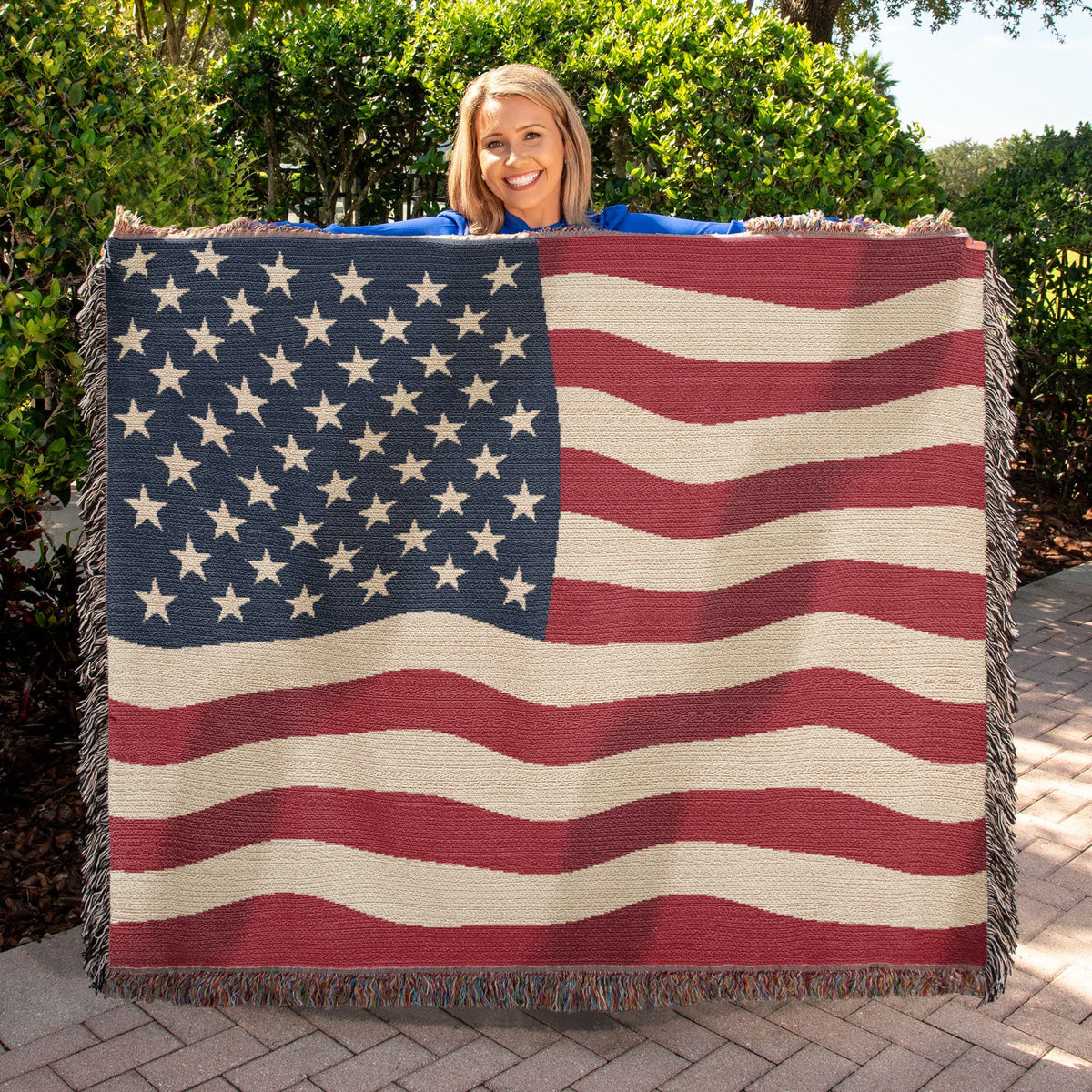 Old Glory in the Wind Waving American Flag Woven Throw Blanket – Old Glory Cotton Tapestry with Fringe, Patriotic Living Room Decor, Made in USA