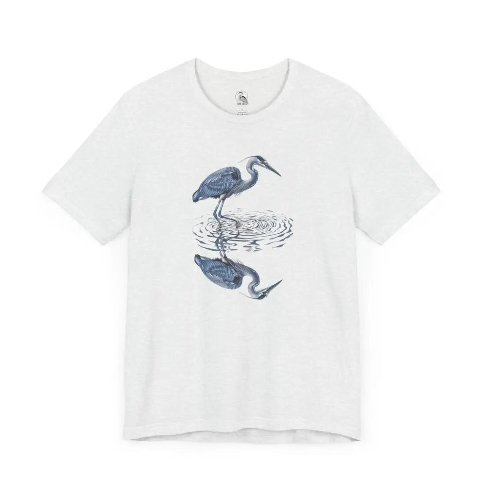 White short-sleeve reflection graphic t-shirt with beautifully detailed heron