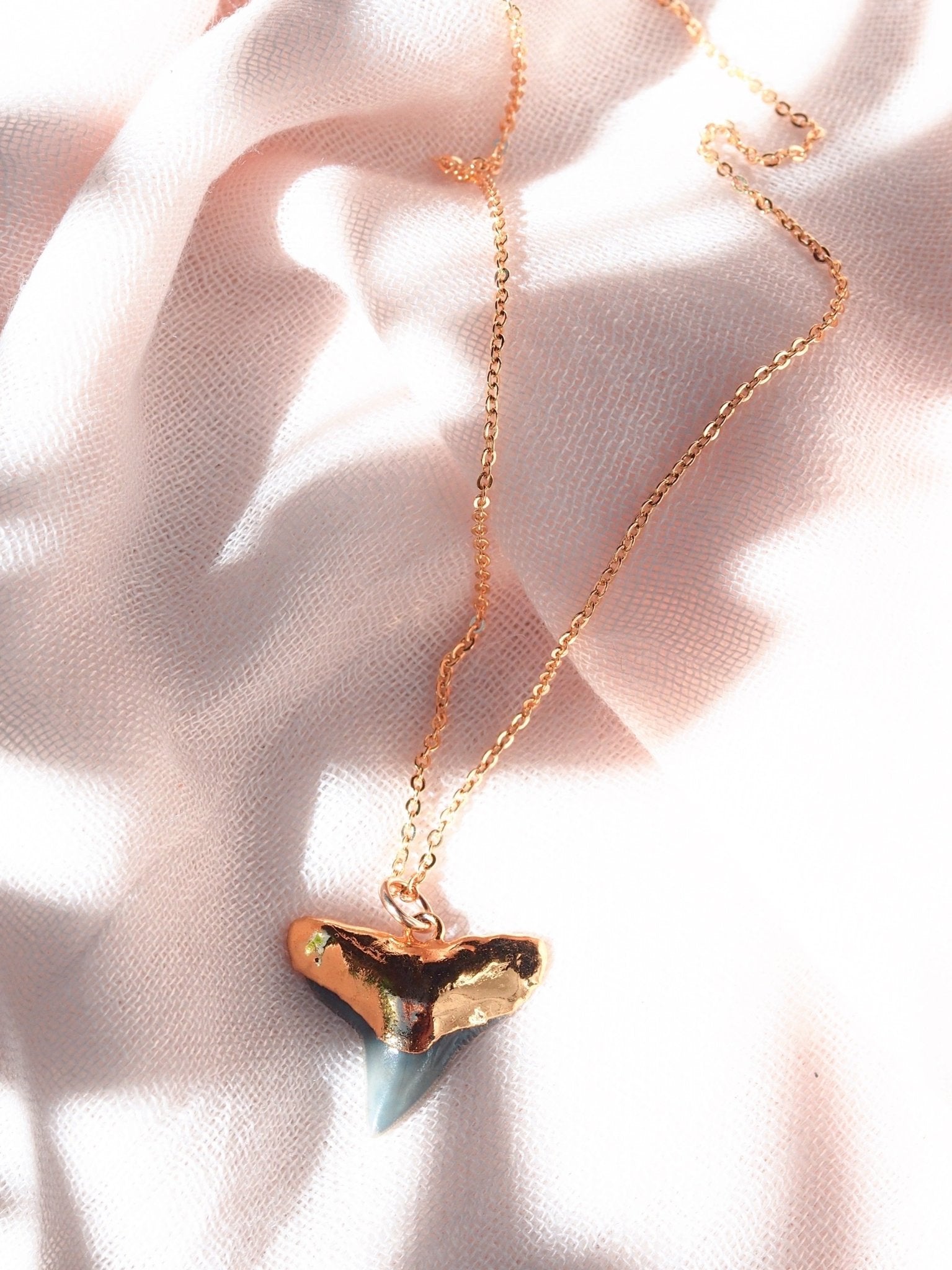 Black Gold Dipped Shark Tooth Necklace – Mano Niho Kahi | 18kt Gold Handmade in Maui - Triniskies