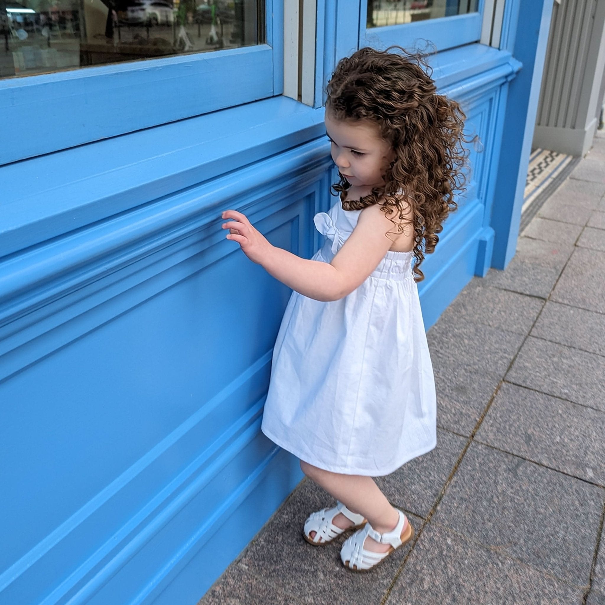 Bow Front Sundress – Girls Organic Cotton & Linen Summer Dress with Adjustable Straps - Triniskies