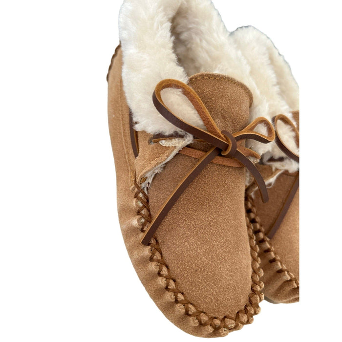 Minnetonka Charley Bootie for Kids – Cozy Suede Comfort SZ 1 M Kids Shoes