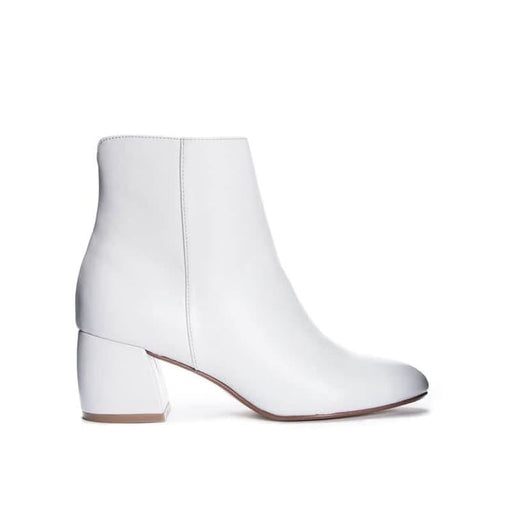 Chinese Laundry 7 / White Chinese Laundry Davinna Bootie, Size 7 Womens Ankle Boots White Shoes