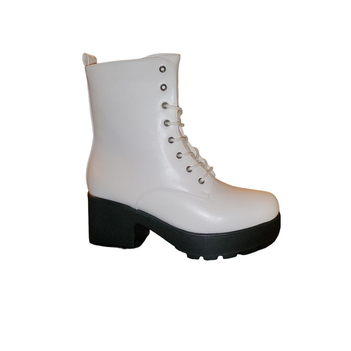 "Ready Salted Women's Platform Boots, White, Size 7" MSRP 45