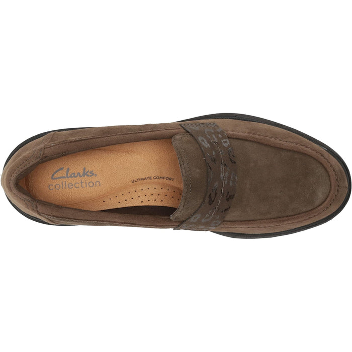 Clarks Women's Calla Ease Loafer Flat - Dark Olive Suede, Size 7W Shoes