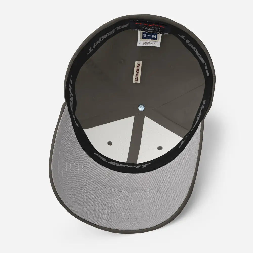 Dark grey embroidered Komodo dragon structured twill cap – wildlife stretch fit athletic hat