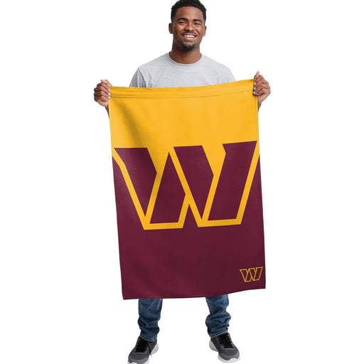 Foco "Washington Commanders NFL Flag - Show Your Team Spirit with Pride!"