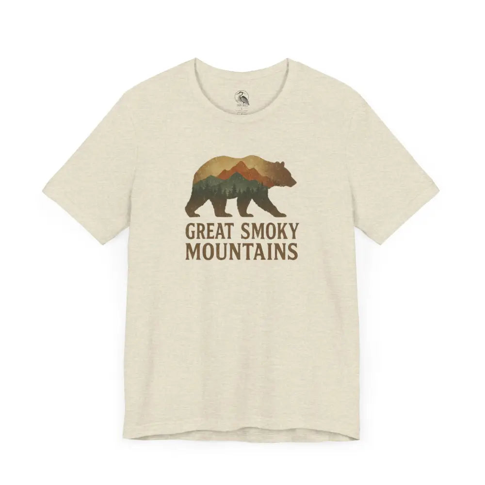 Great Smoky Mountains bear graphic tee for nature lovers