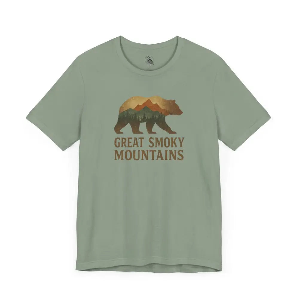 Great Smoky Mountains bear graphic tee for nature lovers