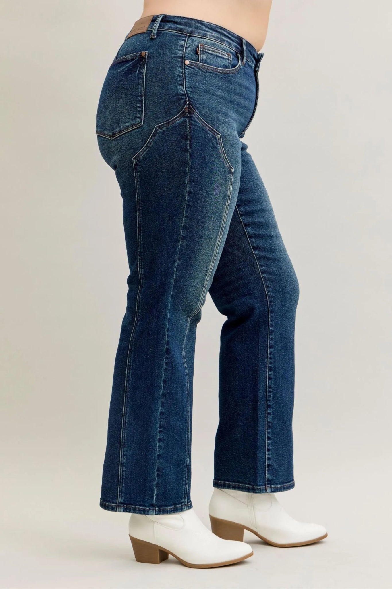 Judy Blue Plus Size Seam Detail Straight Leg Jeans – Vintage Wash High Waist - Triniskies