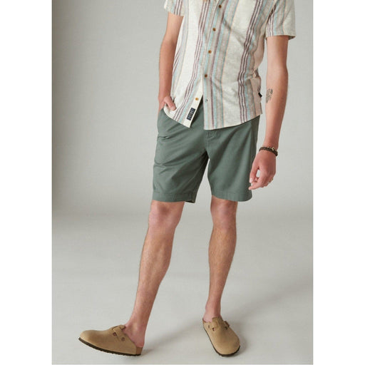 Lucky Brand pants Lucky Brand 9" Stretch Twill Flat Front Shorts - Size 31 TENCEL™ Fabric * M1202