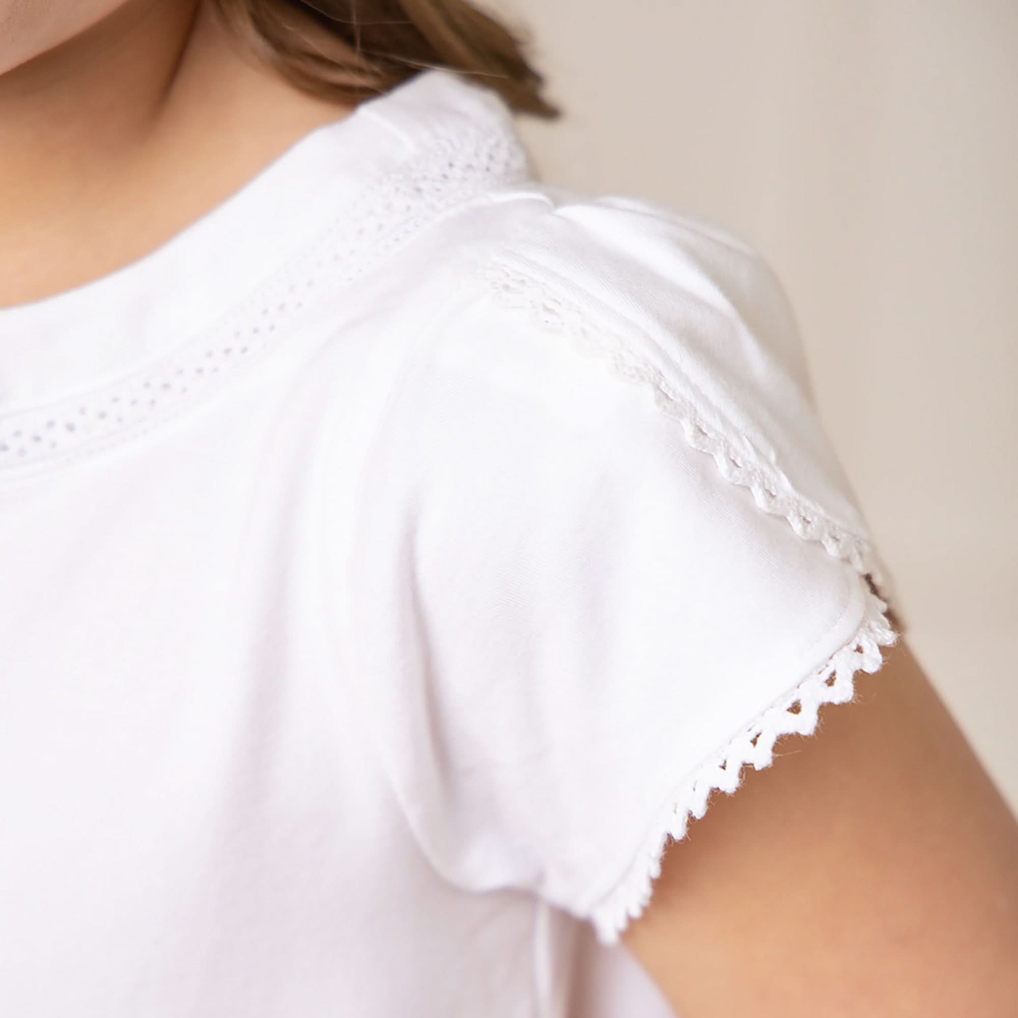 Organic Knit Tulip Sleeve Baby Top – White Petal Scallop Trim - Triniskies
