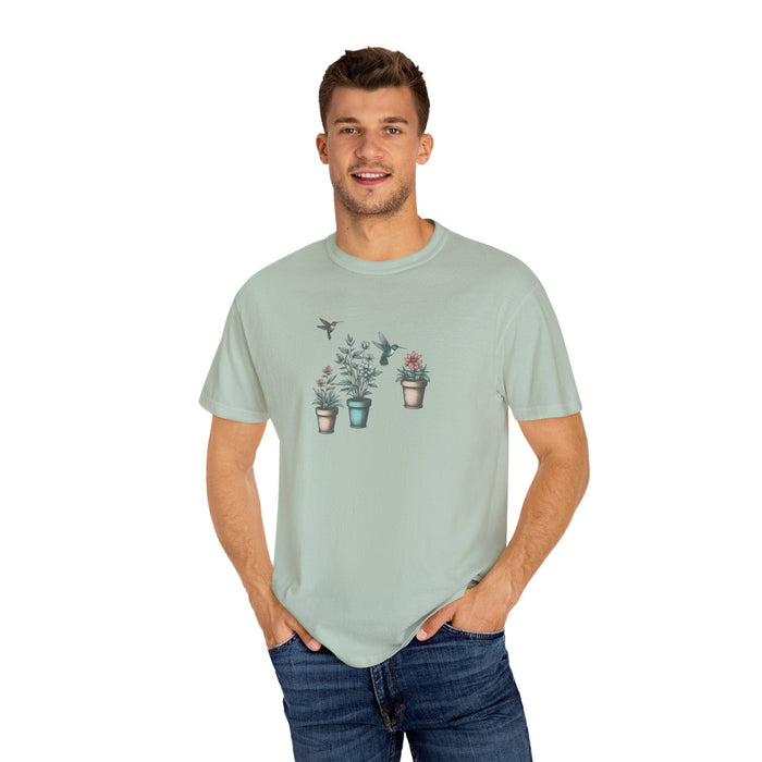 Printify T-Shirt Beautiful Potted Flowers & Hummingbirds - Comfort Colors T-Shirt Nature Lover Bird Tshirt Gardening Tshirt Great Gift Idea Flower Tshirt