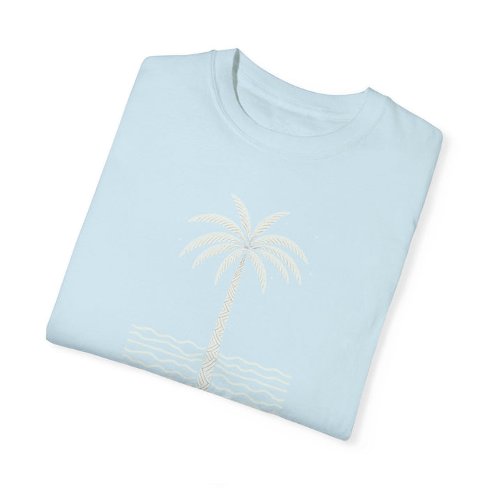 Printify T-Shirt Daydreaming Under The Palms Comfort Colors 1717 Tee Beach Shirt, Great Gift, Sister Gift, Wife Gift, Mom Gift, Mothers Day Gift Unisex