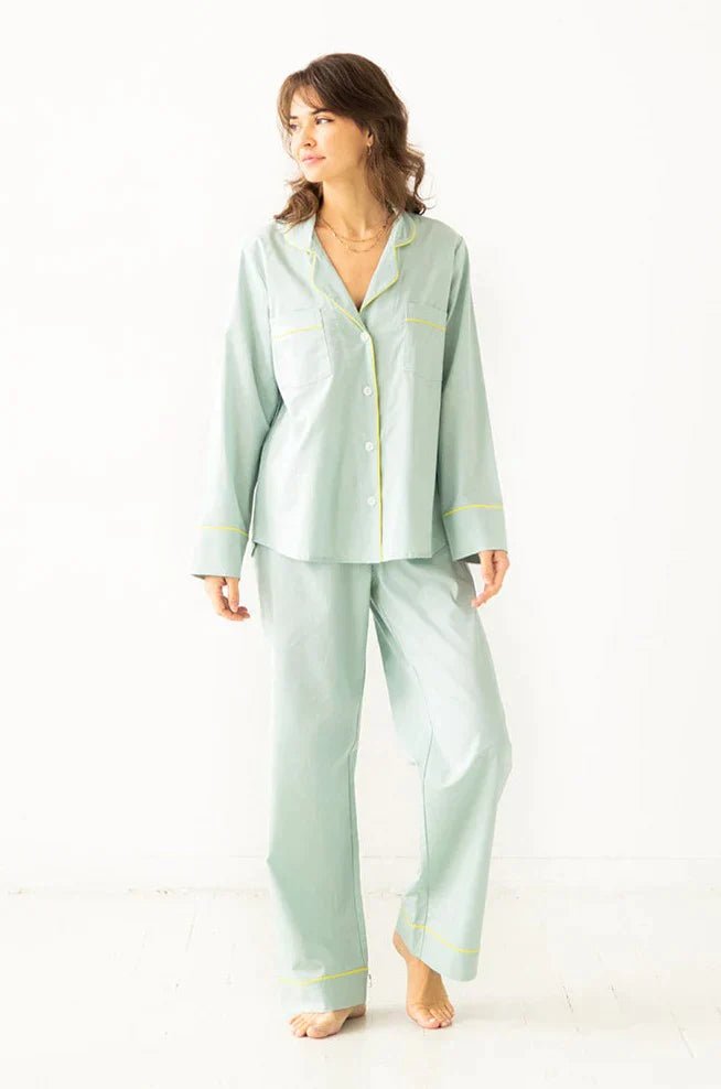 SALUA Classic Cotton Pajama Set – Women’s Lightweight Woven Pajamas, Ethically Made in Colombia - Triniskies