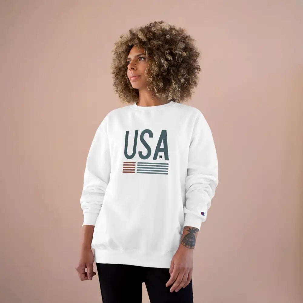 USA Champion Crewneck sweatshirt with USA graphic celebrating American heritage