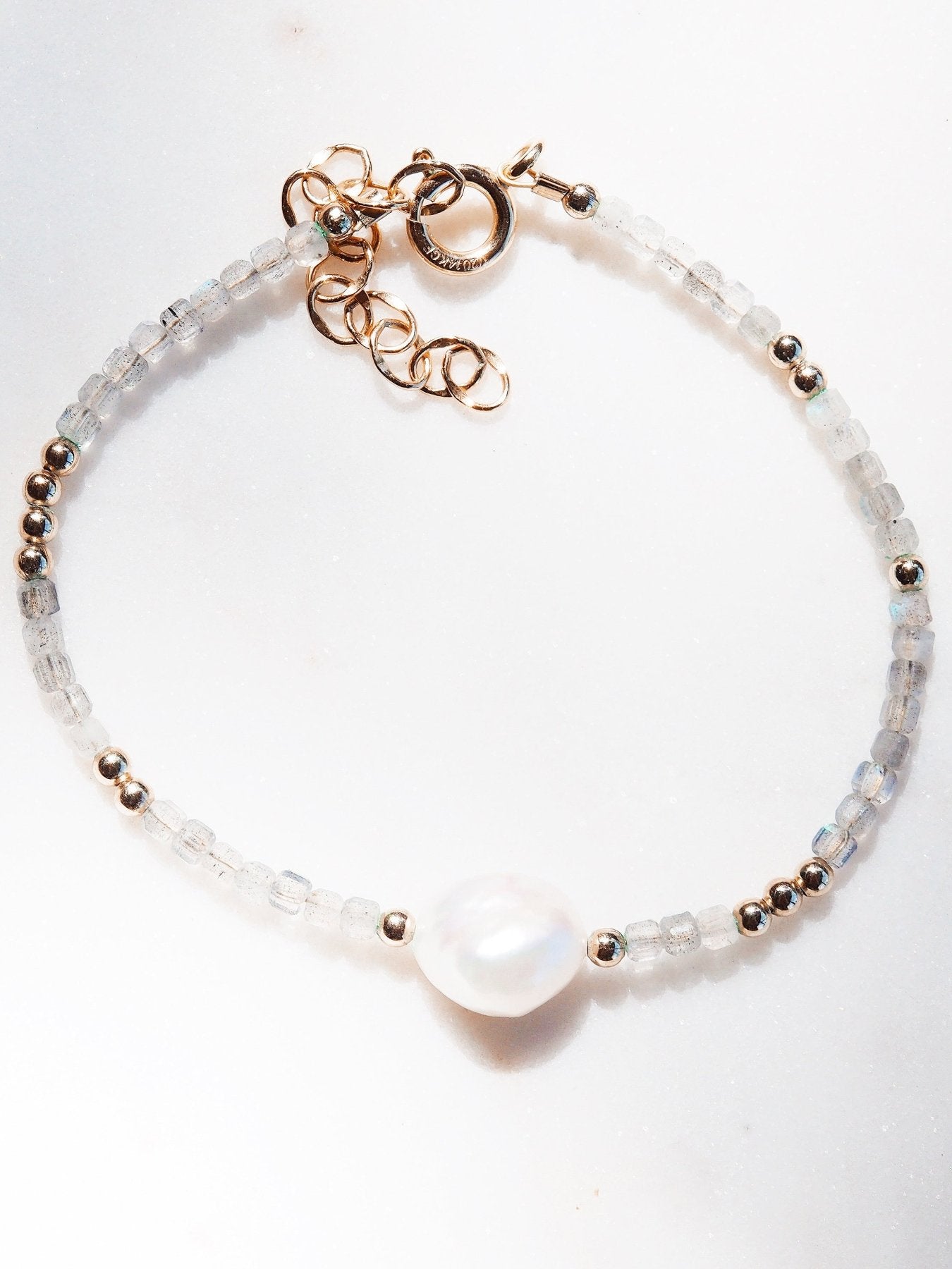 White Freshwater Pearl Bracelet with Gemstones - 14K Gold Filled Hawaiian Jewelry - Triniskies