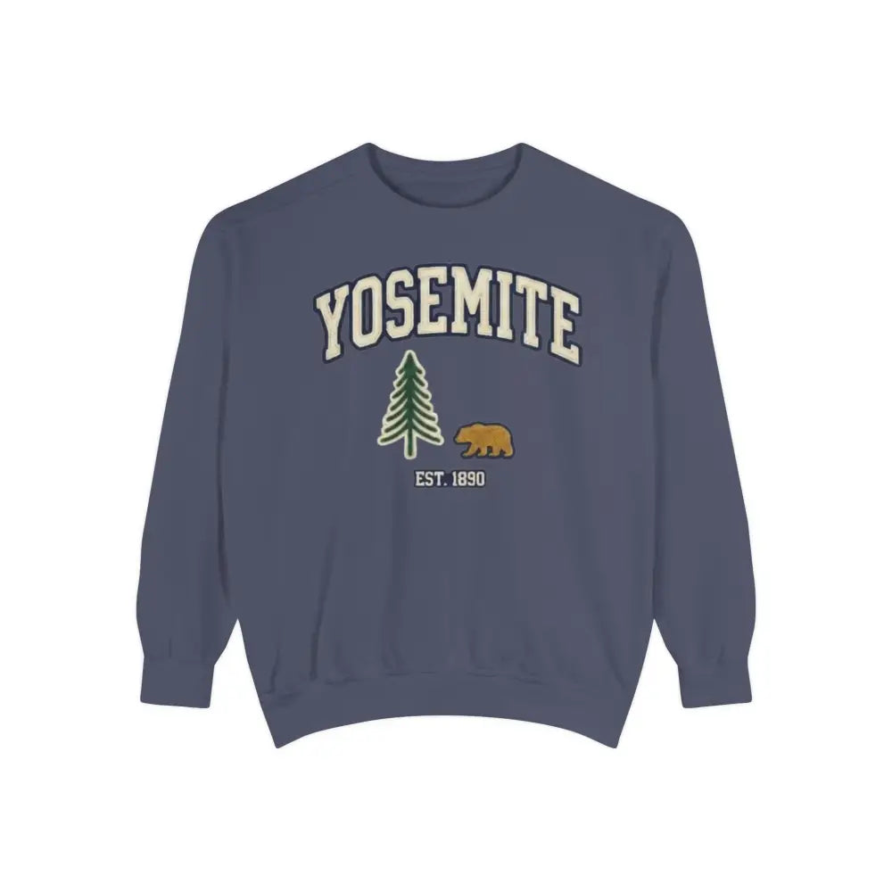 Yosemite National Park navy crewneck sweatshirt with bear and pine graphic